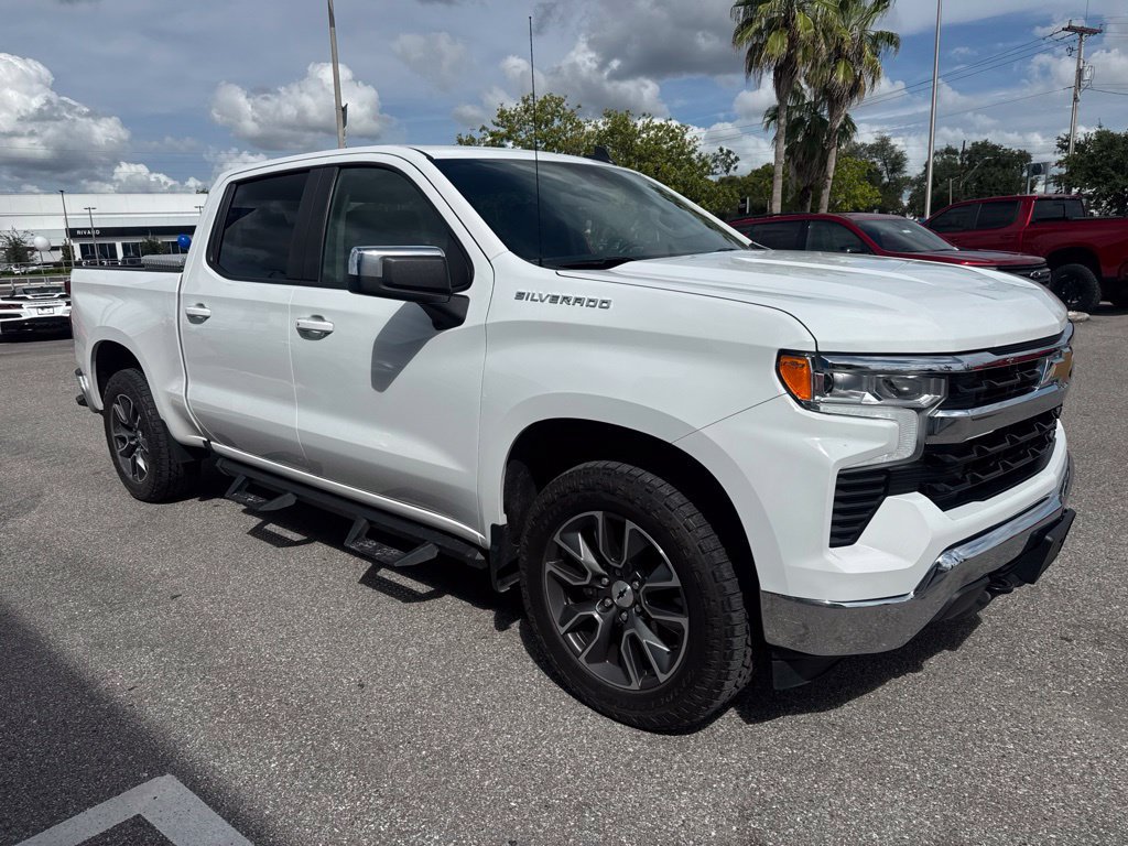Used 2024 Chevrolet Silverado 1500 LT w/ Protection Package AWD/4WD image 3