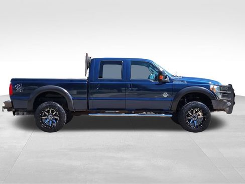 Used 2016 Ford F250 Lariat w/ Lariat Interior Package AWD/4WD image 2