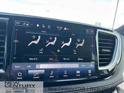 Used 2024 Chrysler Pacifica Touring-L w/ S Appearance Package image 25