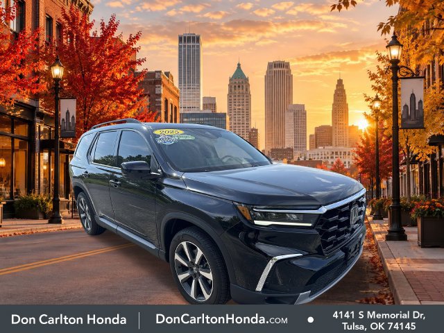 Used 2025 Honda Pilot Elite image 1