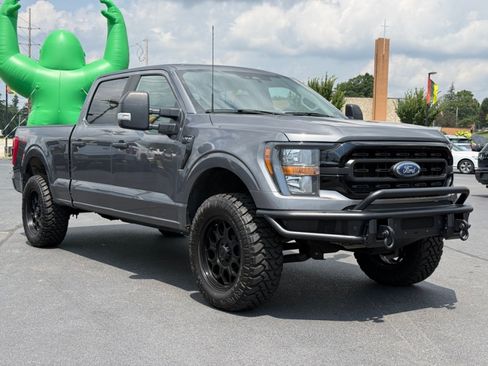 Used 2023 Ford F150 XLT w/ Trailer Tow Package AWD/4WD image 2