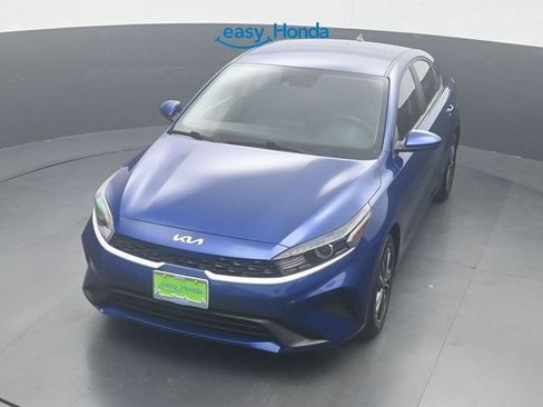 Used 2024 Kia Forte LXS image 19
