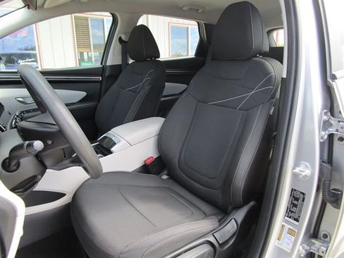 Used 2024 Hyundai Tucson SE AWD/4WD image 11