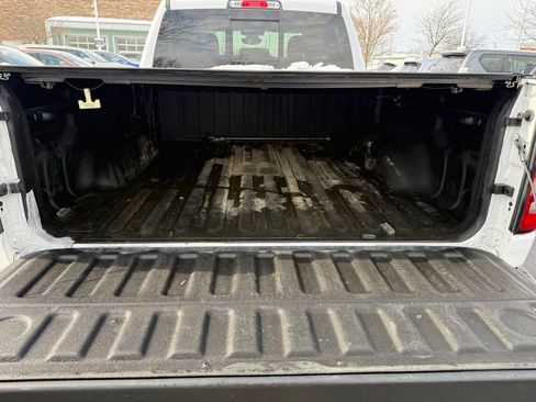 Used 2021 RAM 1500 Big Horn w/ Built-to-serve Edition image 16