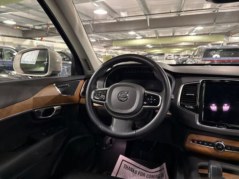 Certified 2023 Volvo XC90 B6 Plus AWD/4WD image 23