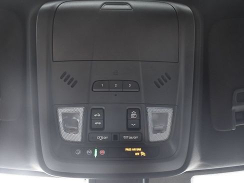 Used 2023 Cadillac XT4 Sport AWD/4WD image 20