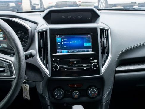 Used 2020 Subaru Impreza 2.0i Premium image 24