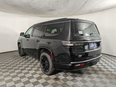 New 2026 Jeep Grand Wagoneer Limited image 4