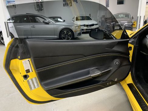 Used 2017 Ferrari 488 Spider image 12