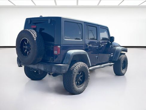 Used 2013 Jeep Wrangler Unlimited Sport AWD/4WD image 4