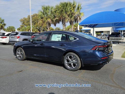 New 2026 Honda Accord EX-L image 3
