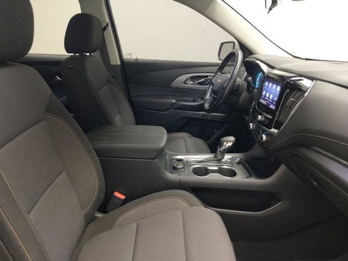Used 2021 Chevrolet Traverse LT AWD/4WD image 21