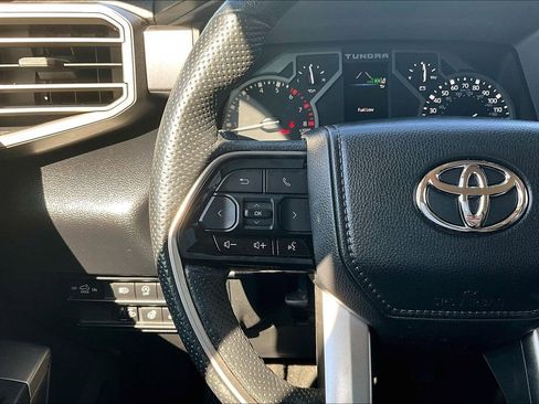 Used 2022 Toyota Tundra SR5 w/ SR5 Premium Package AWD/4WD image 12