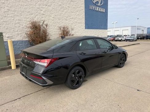 New 2026 Hyundai Elantra Sport FWD image 3