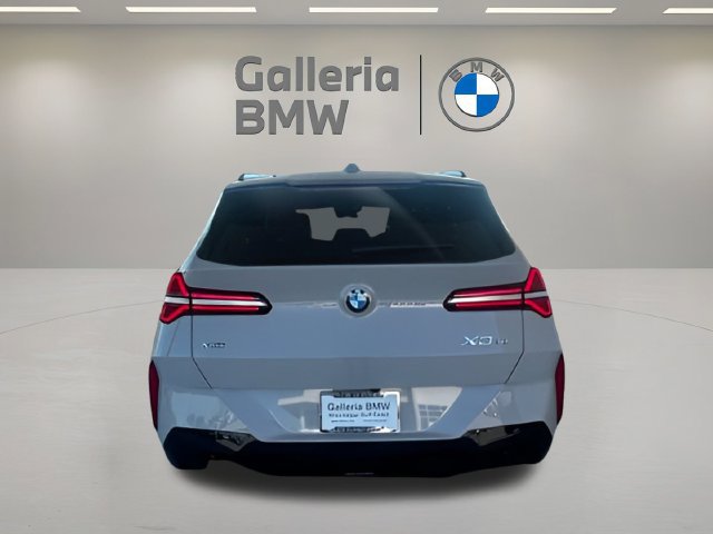 Certified 2026 BMW X3 xDrive30i w/ M Sport Package AWD/4WD image 10