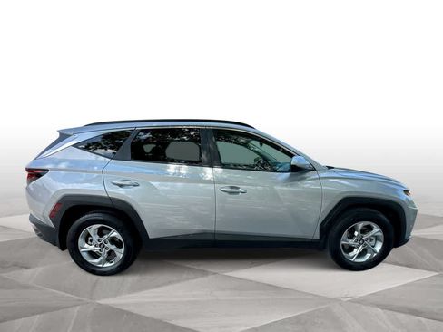 Used 2024 Hyundai Tucson SEL FWD image 9