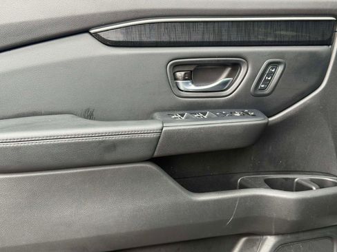 Certified 2023 Honda Pilot Elite image 20