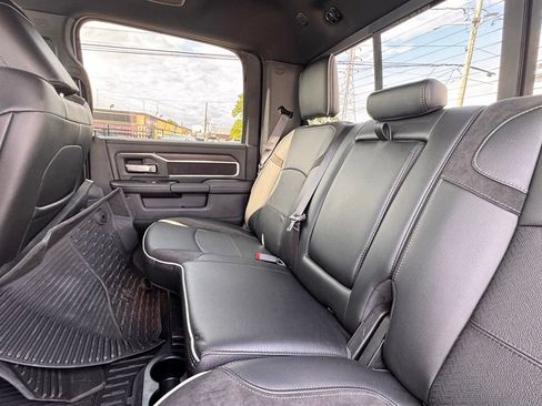 Used 2026 RAM 3500 Laramie AWD/4WD image 18