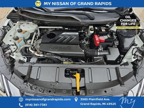 Used 2023 Nissan Rogue Platinum w/ Platinum Premium Package AWD/4WD image 25
