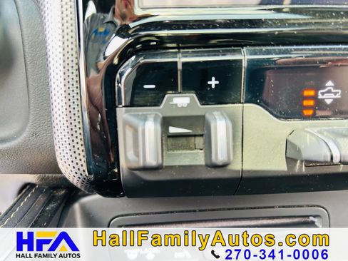 Used 2019 RAM 1500 Limited w/ Advanced Safety Group AWD/4WD image 38