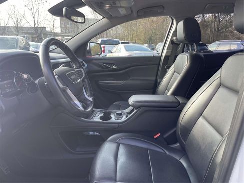 Used 2021 GMC Acadia SLT image 18