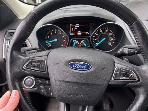 Used 2017 Ford Escape Titanium w/ Equipment Group 301A image 9