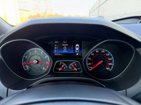 Used 2017 Ford Focus RS image 42