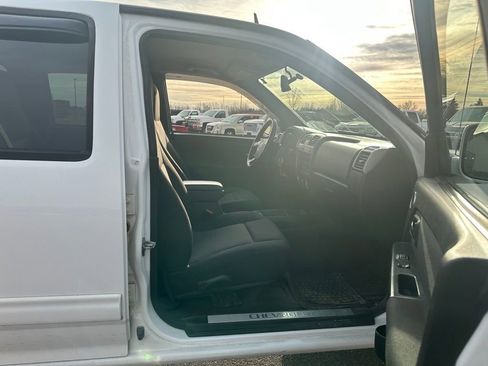 Used 2010 Chevrolet Colorado LT image 26