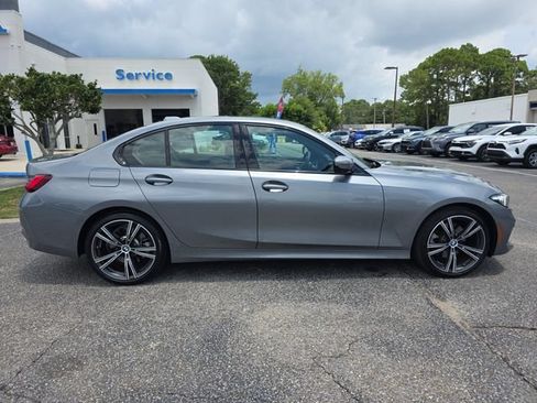 Used 2023 BMW 330i Sedan w/ Premium Package RWD image 3