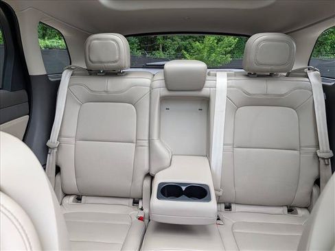 Certified 2024 Lincoln Corsair AWD w/ Equipment Group 101A image 20