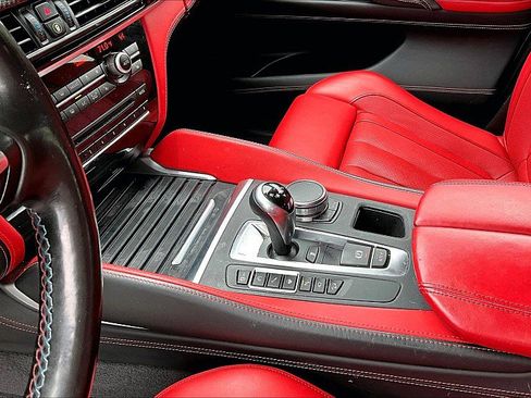 Used 2017 BMW X6 M AWD/4WD image 12