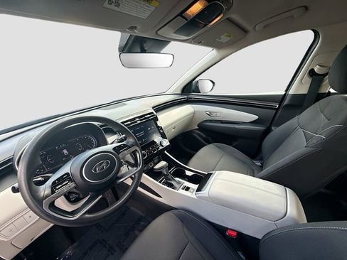 Used 2023 Hyundai Tucson SE image 20