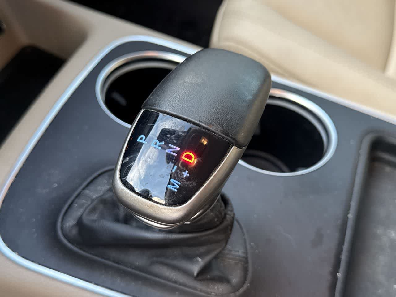 Used 2020 Dodge Durango Citadel w/ Technology Group RWD image 29