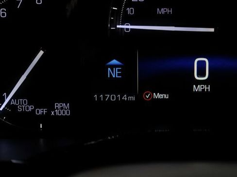 Used 2018 Cadillac XT5 Luxury w/ Driver Awareness Package image 22