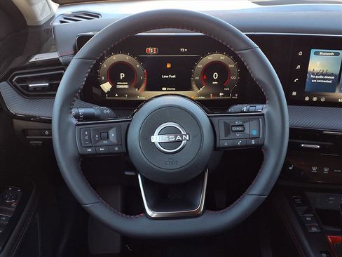 New 2026 Nissan Kicks SR w/ Cold Weather Package image 17