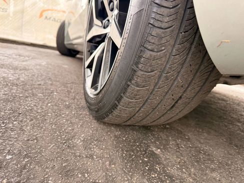 Used 2019 Volvo S60 T6 Momentum image 46