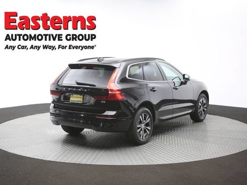 Used 2023 Volvo XC60 B5 Core FWD image 40