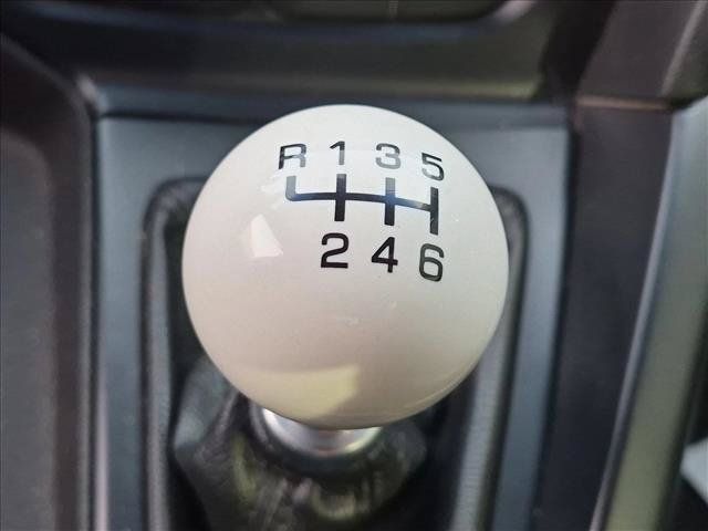 Used 2014 Ford Focus ST w/ Equipment Group 202A FWD image 7