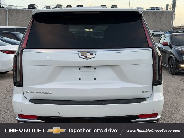 Used 2021 Cadillac Escalade Premium Luxury Platinum AWD/4WD image 5