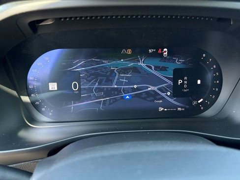 New 2026 Volvo XC40 B5 Plus w/ Protection Package Premier image 29