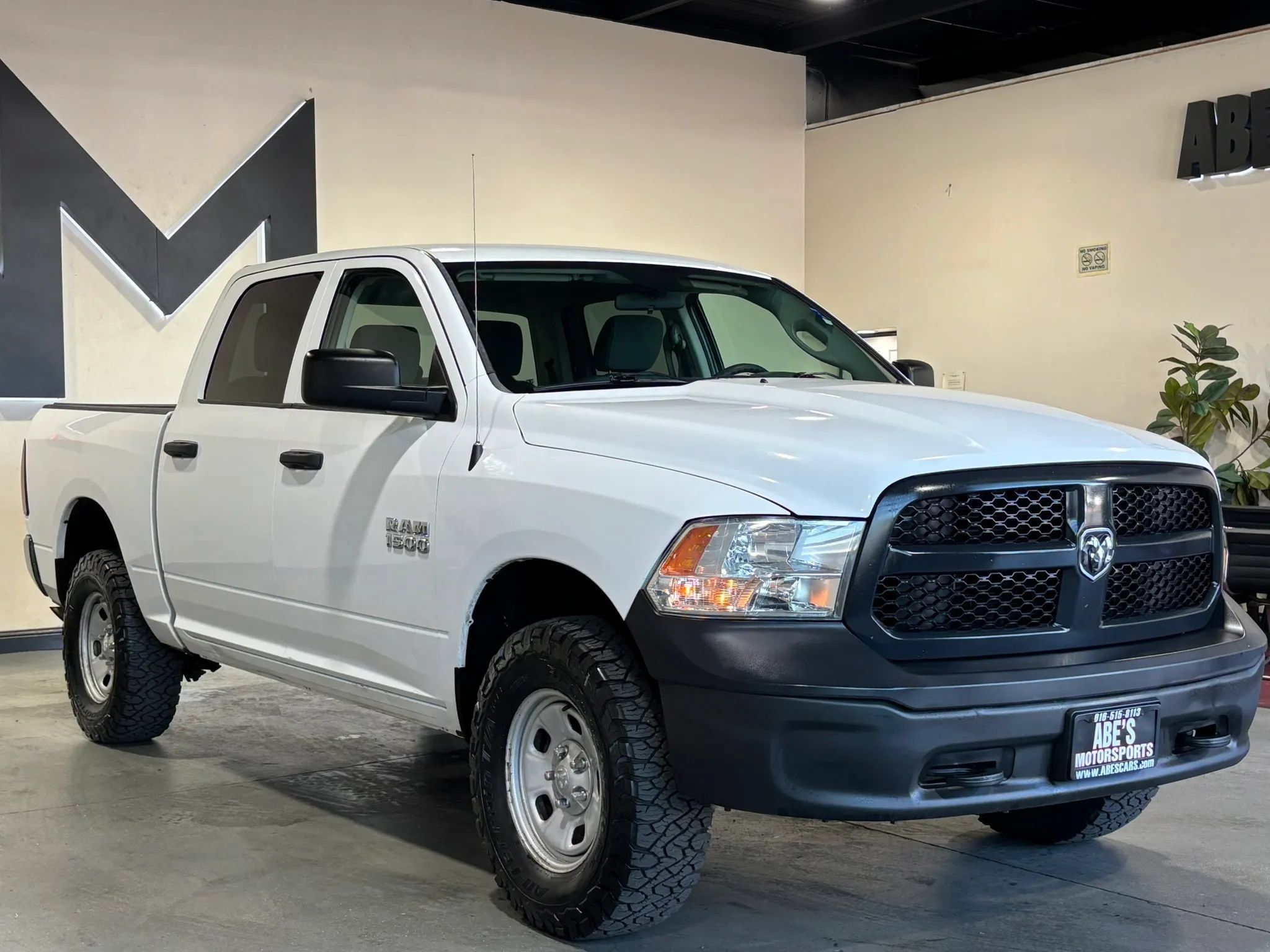 Used 2016 RAM 1500 Tradesman w/ Popular Equipment Group AWD/4WD image 2