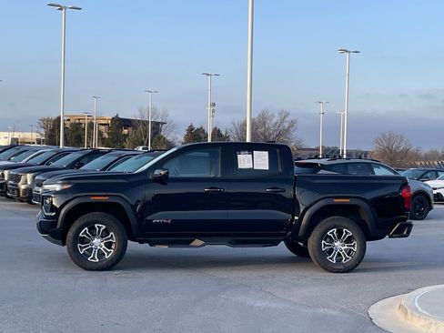 Used 2023 GMC Canyon AT4 w/ Technology Package image 4