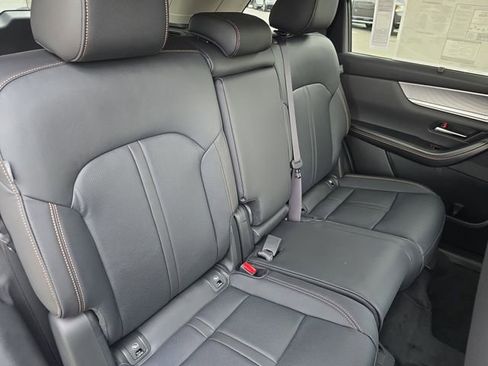 New 2026 MAZDA CX-70 3.3 Turbo w/ Preferred Package image 11