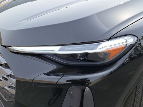 New 2025 Audi Q5 Prestige image 35