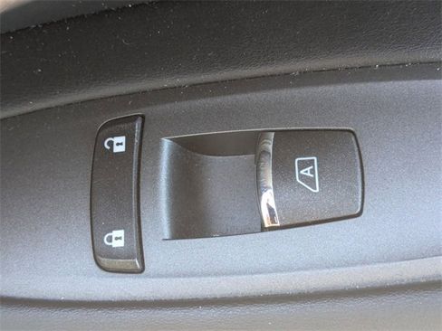 Used 2020 INFINITI QX60 Luxe w/ Essential Package image 31