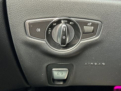 Used 2022 Mercedes-Benz E 53 AMG 4MATIC Sedan image 34