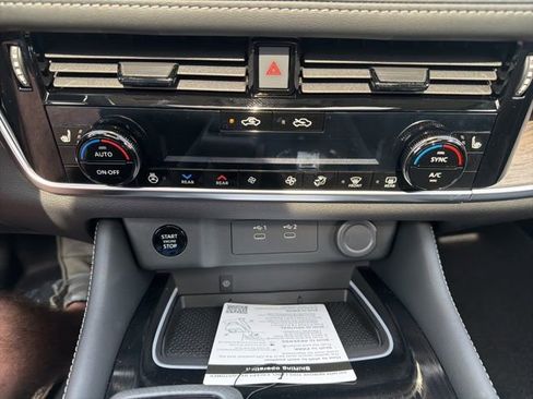 New 2026 Nissan Rogue Platinum AWD/4WD image 25