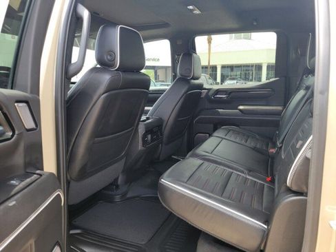 Used 2023 GMC Sierra 1500 AT4X AWD/4WD image 28