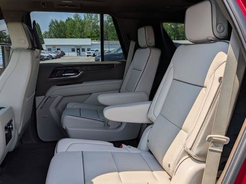 New 2026 GMC Yukon Denali w/ Denali Reserve Package AWD/4WD image 20
