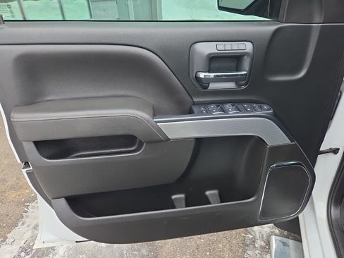 Used 2018 Chevrolet Silverado 1500 LTZ Z71 image 11